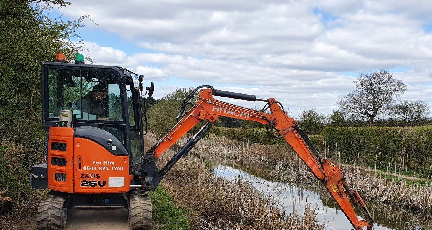 ZX26 6m 4 Tonne Long Reach Excavator - Land and Water