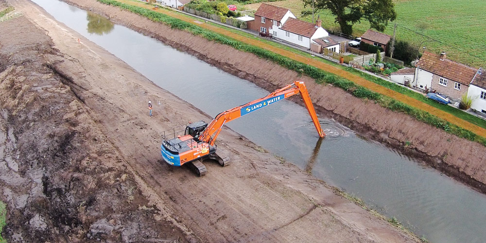 ZX350 22m 38 Tonne Long Reach Excavator
